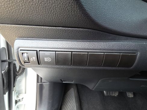 Used 2024 Toyota Corolla LE image 20