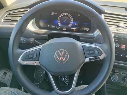 Used 2024 Volkswagen Tiguan Wolfsburg Edition AWD/4WD image 25