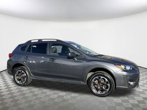 Certified 2023 Subaru Crosstrek 2.0i image 7