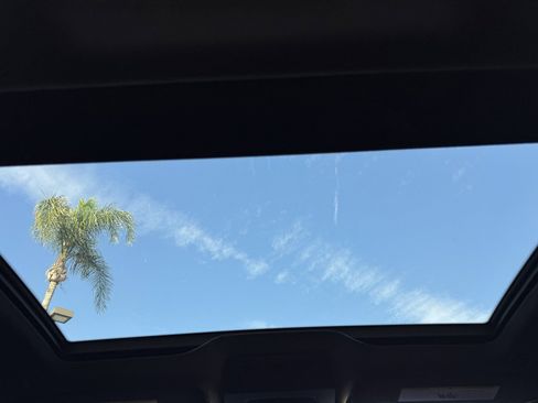 Used 2015 BMW 650i Gran Coupe xDrive image 32