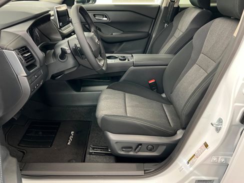 New 2026 Nissan Rogue SV image 17