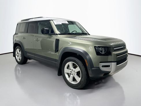 Used 2023 Land Rover Defender 110 SE AWD/4WD image 7