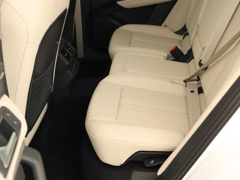 New 2025 Audi Q5 Prestige image 28