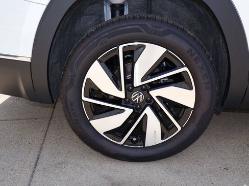 New 2026 Volkswagen Atlas SEL AWD/4WD image 9