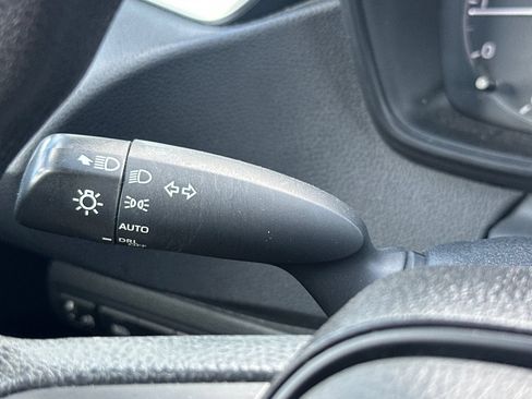 Used 2024 Toyota Corolla LE FWD image 34