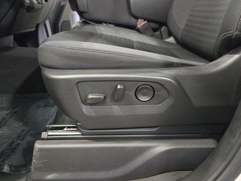 Used 2024 Chevrolet Silverado 2500 Custom w/ Custom Convenience Package image 26