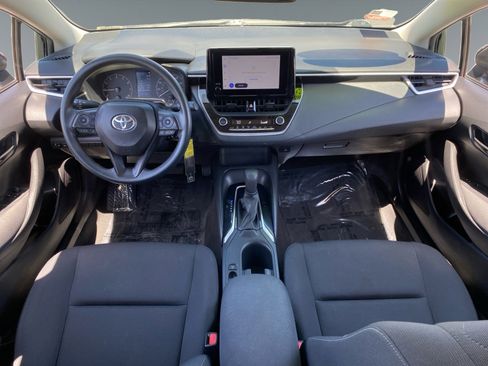 Used 2023 Toyota Corolla LE FWD image 10