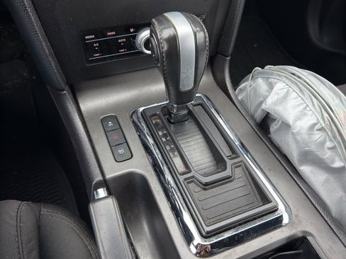 Used 2013 Ford Mustang Convertible image 16