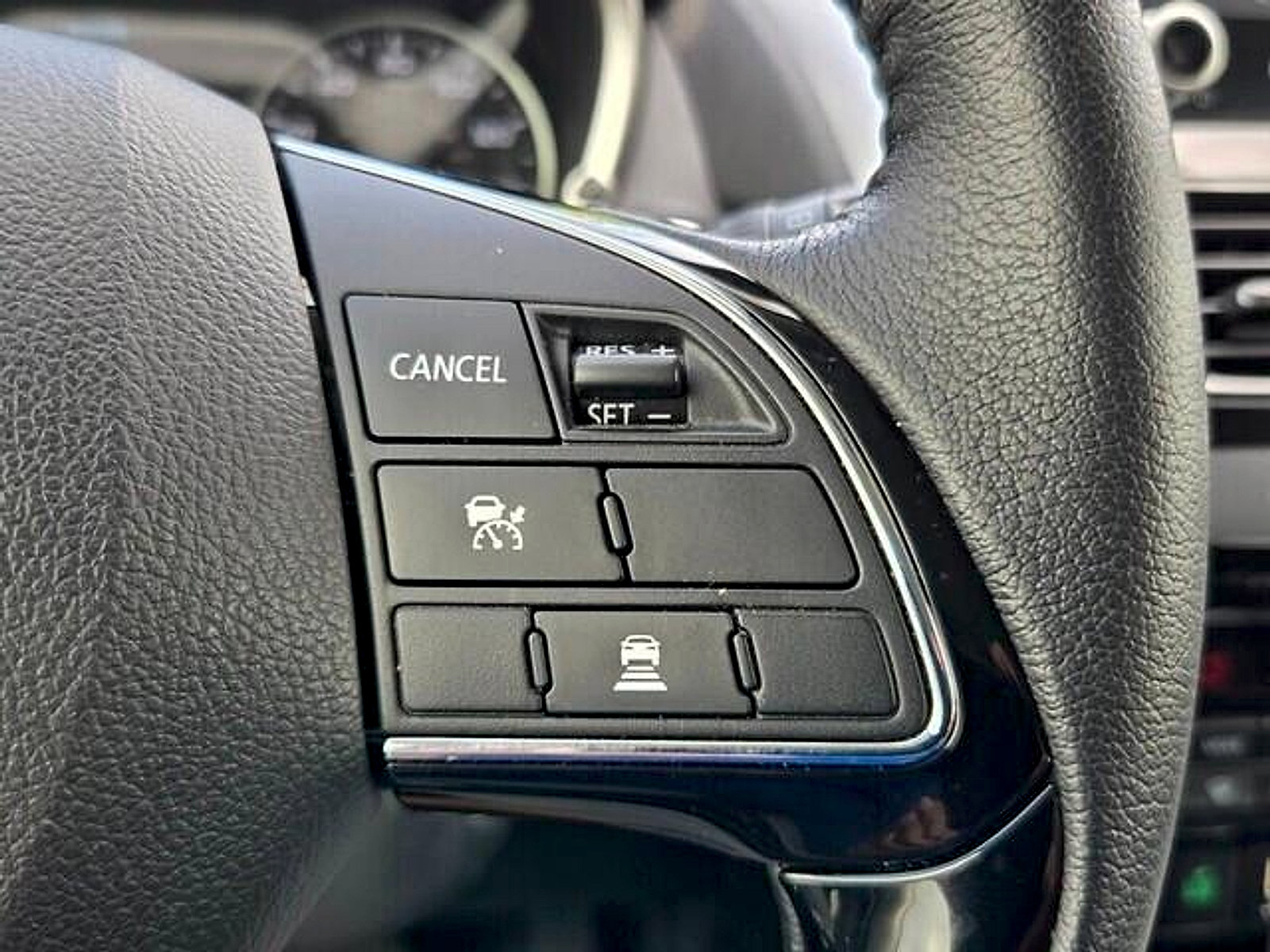Used 2024 Mitsubishi Eclipse Cross AWD image 22