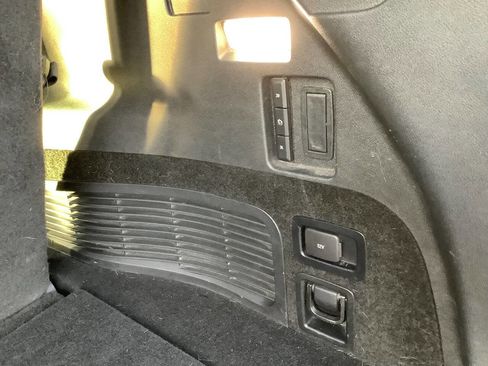 Used 2023 Lincoln Aviator Reserve w/ Equipment Group 201A image 33