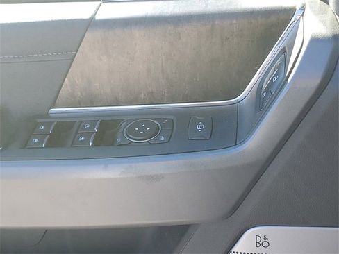 Used 2023 Ford F350 Lariat w/ Lariat Ultimate Package image 26