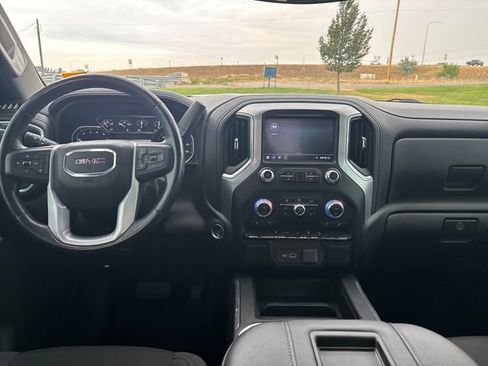 Certified 2021 GMC Sierra 1500 Elevation w/ LPO, Elevation Black Package AWD/4WD image 12