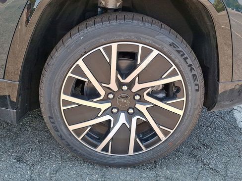 New 2025 Jeep Wagoneer S Limited image 8