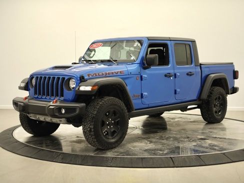 Used 2023 Jeep Gladiator Mojave w/ Cold Weather Group image 7