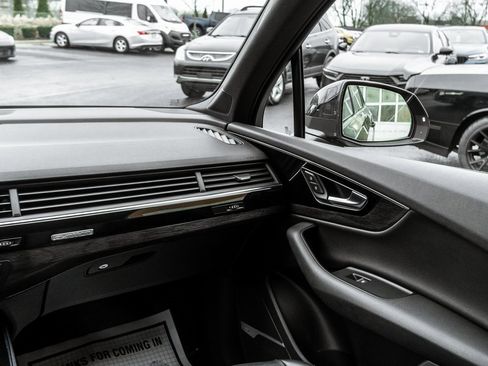 Used 2018 Audi Q7 3.0T Premium Plus w/ Premium Plus Package image 14