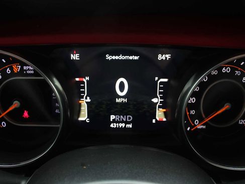 Used 2023 Jeep Gladiator Rubicon w/ LED Lighting Group AWD/4WD image 34