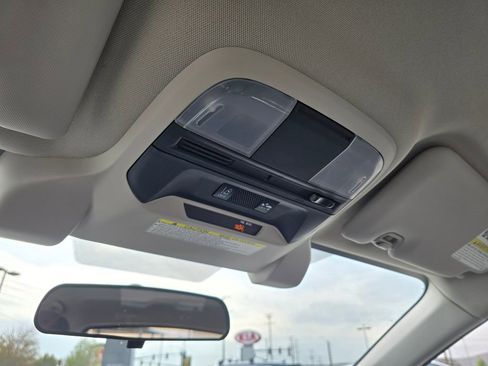 Used 2022 Subaru Impreza 2.0i image 30