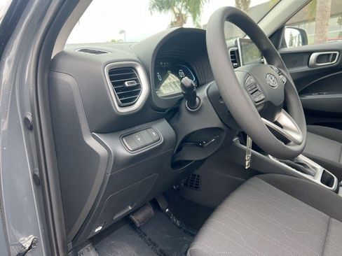New 2026 Hyundai Venue SE image 10