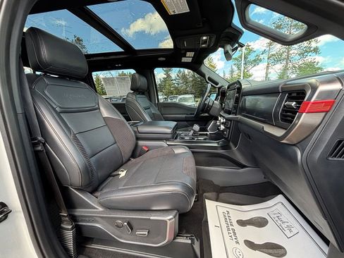 Used 2023 Ford F150 Raptor AWD/4WD image 17