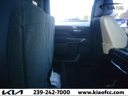 Used 2022 Chevrolet Silverado 2500 LTZ w/ LTZ Plus Package AWD/4WD image 10