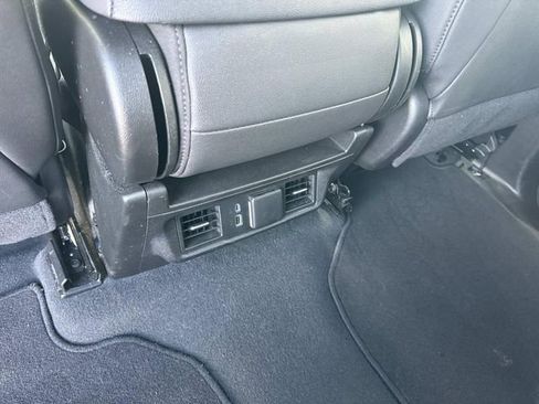 Certified 2024 GMC Sierra 1500 SLT image 16