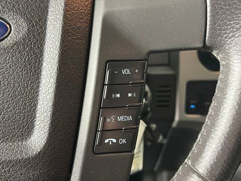 Used 2014 Ford F150 XLT w/ XLT Chrome Package AWD/4WD image 17