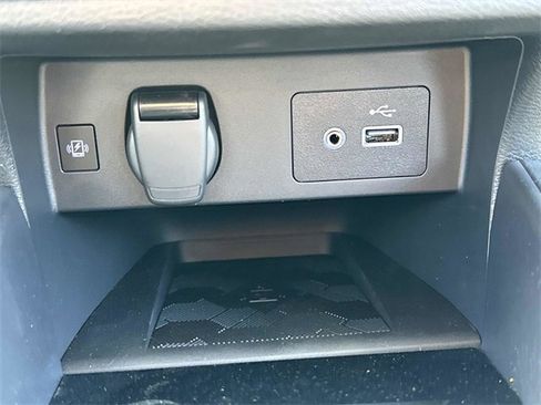 New 2025 Nissan Versa SV w/ Trunk Package image 15