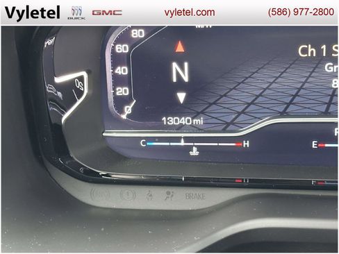 Used 2023 GMC Yukon Denali image 25