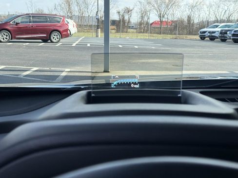 Used 2022 GMC Terrain Denali w/ Denali Premium Package image 18