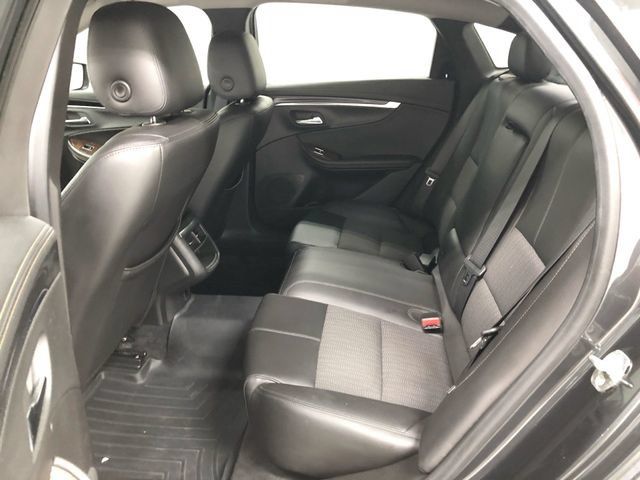 Used 2015 Chevrolet Impala LT FWD image 24