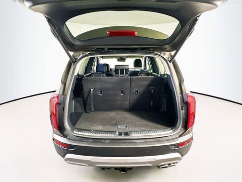 Used 2022 Kia Telluride SX w/ Towing Package image 32