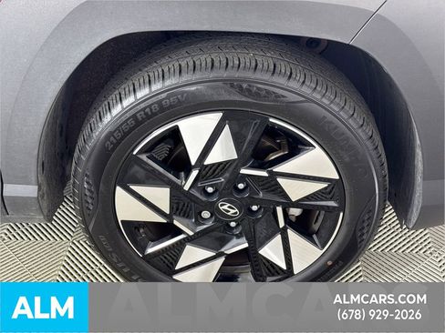 Used 2025 Hyundai Kona SEL image 14