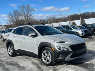 Used 2023 Hyundai Kona SEL video 1