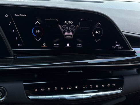 Certified 2023 Cadillac Escalade ESV Sport w/ Touring Package image 28