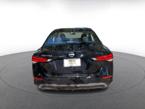 Used 2025 Nissan Sentra S image 6