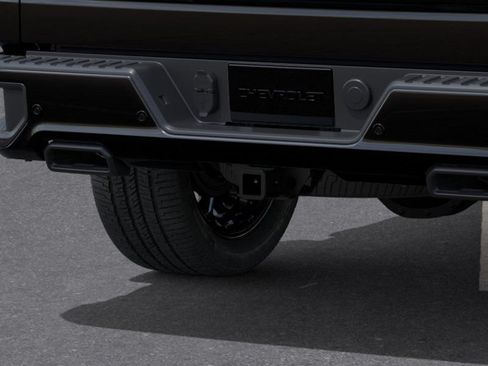 New 2026 Chevrolet Silverado 1500 High Country AWD/4WD image 14