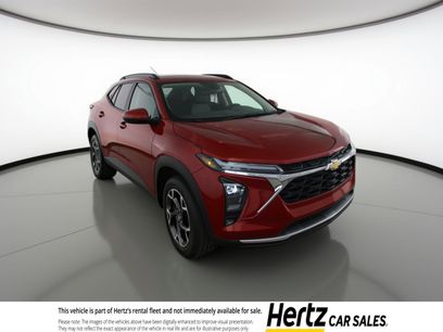 Used 2025 Chevrolet Trax LT