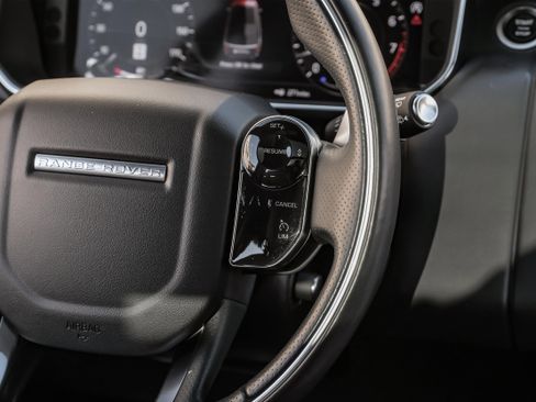 Used 2021 Land Rover Range Rover Sport HSE Dynamic image 18