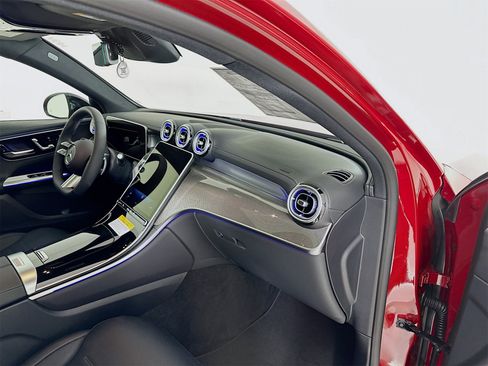 New 2026 Mercedes-Benz GLC 300 GLC 300 Coupe image 33