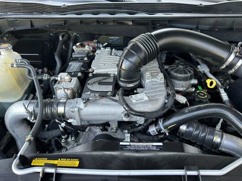 Used 2018 Nissan Titan PRO-4X image 23