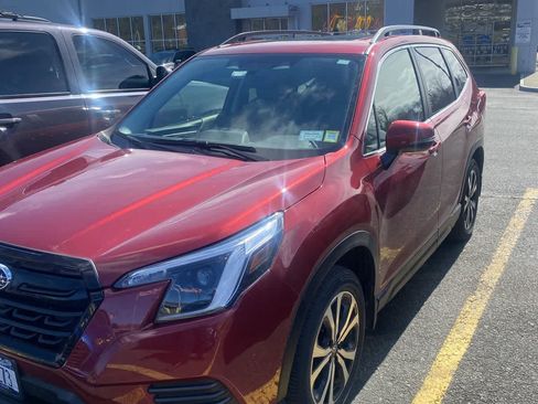 Certified 2024 Subaru Forester Limited image 1