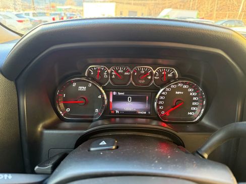 Used 2015 GMC Sierra 2500 SLE image 12