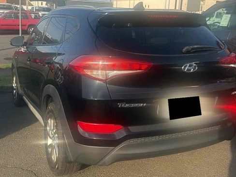 Used 2017 Hyundai Tucson SE Plus image 5