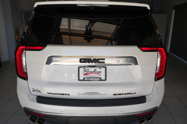 Used 2023 GMC Yukon XL Denali w/ Denali Reserve Package AWD/4WD image 10
