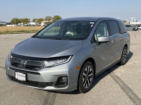 Used 2026 Honda Odyssey EX-L image 10
