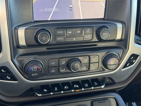 Used 2014 GMC Sierra 1500 SLT w/ SLT Crew Cab Value Package image 16