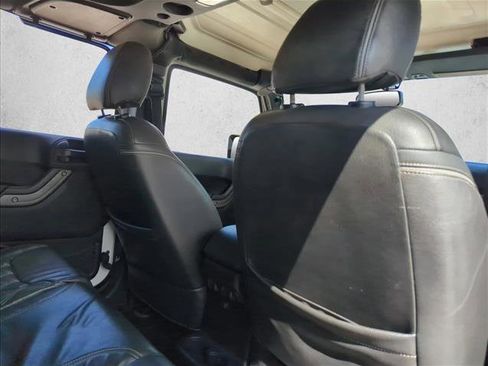 Used 2018 Jeep Wrangler Unlimited Sport S image 22