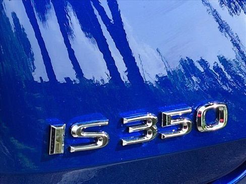 Used 2025 Lexus IS 350 F Sport RWD image 19