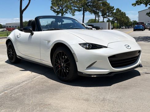 Used 2023 MAZDA MX-5 Miata Club w/ Brembo/BBS Recaro Package RWD image 7