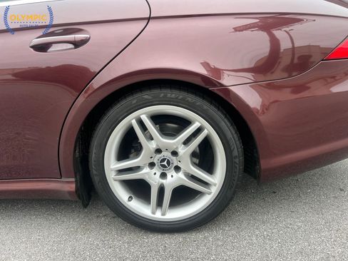 Used 2006 Mercedes-Benz CLS 500 w/ AMG Sport Pkg image 10